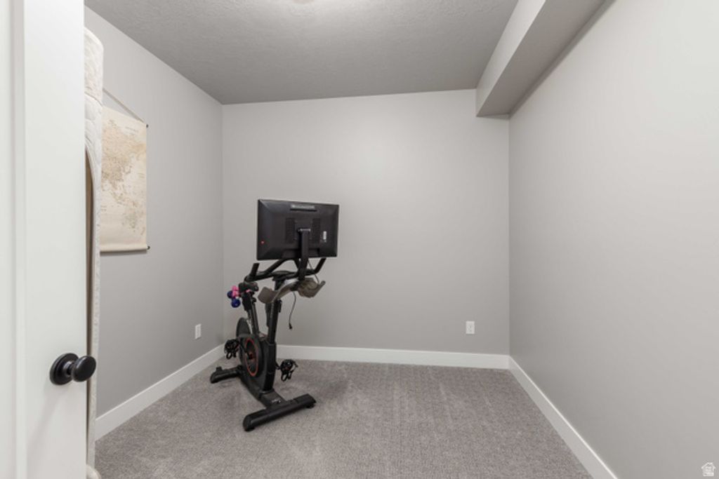 Image 43 of property listing at 3568 N ELKRIDGE TRL, Eden, UT 84310