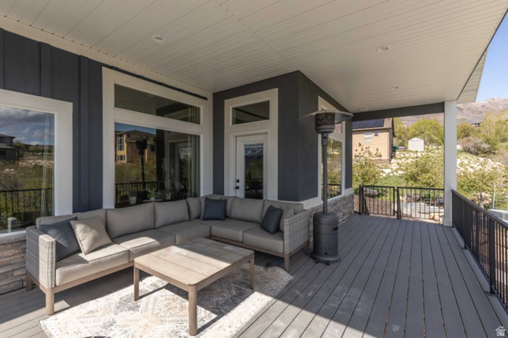 Image 46 of property listing at 3568 N ELKRIDGE TRL, Eden, UT 84310