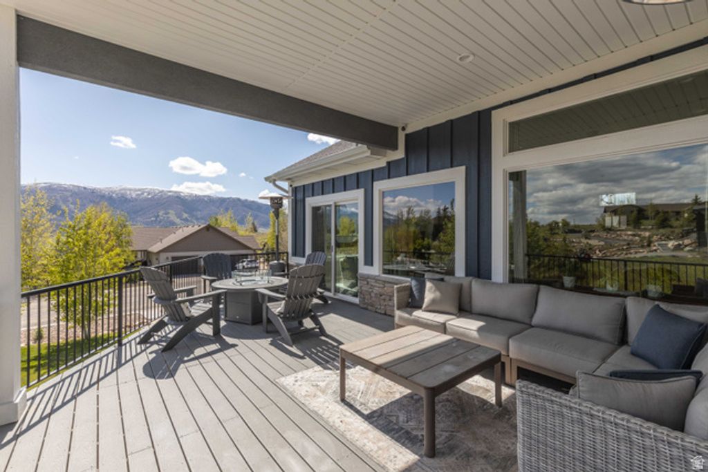 Image 47 of property listing at 3568 N ELKRIDGE TRL, Eden, UT 84310