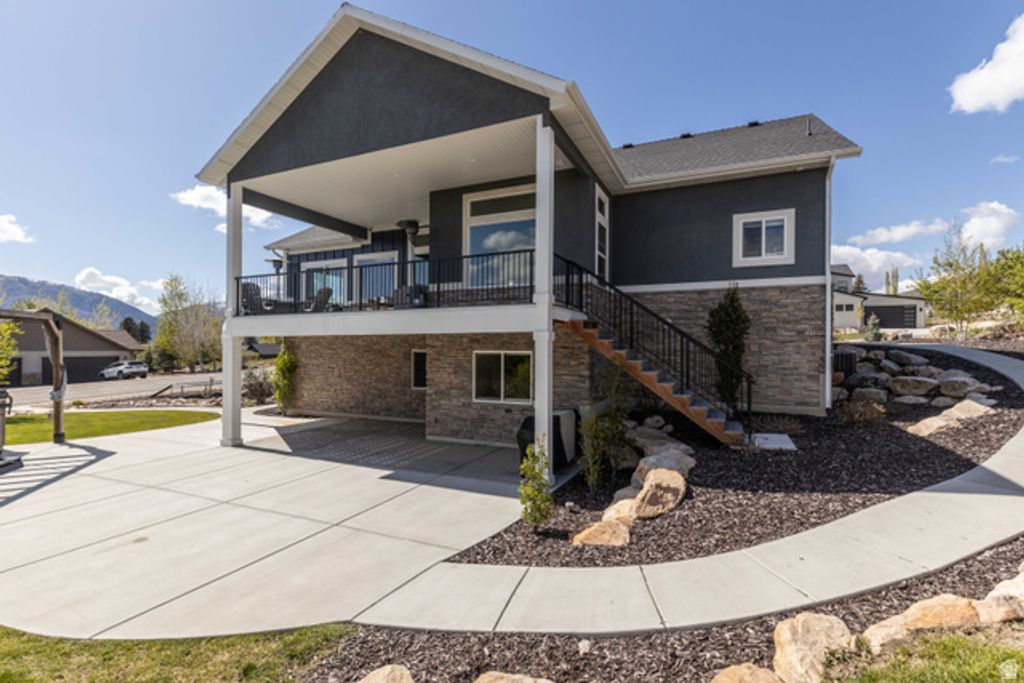 Image 48 of property listing at 3568 N ELKRIDGE TRL, Eden, UT 84310