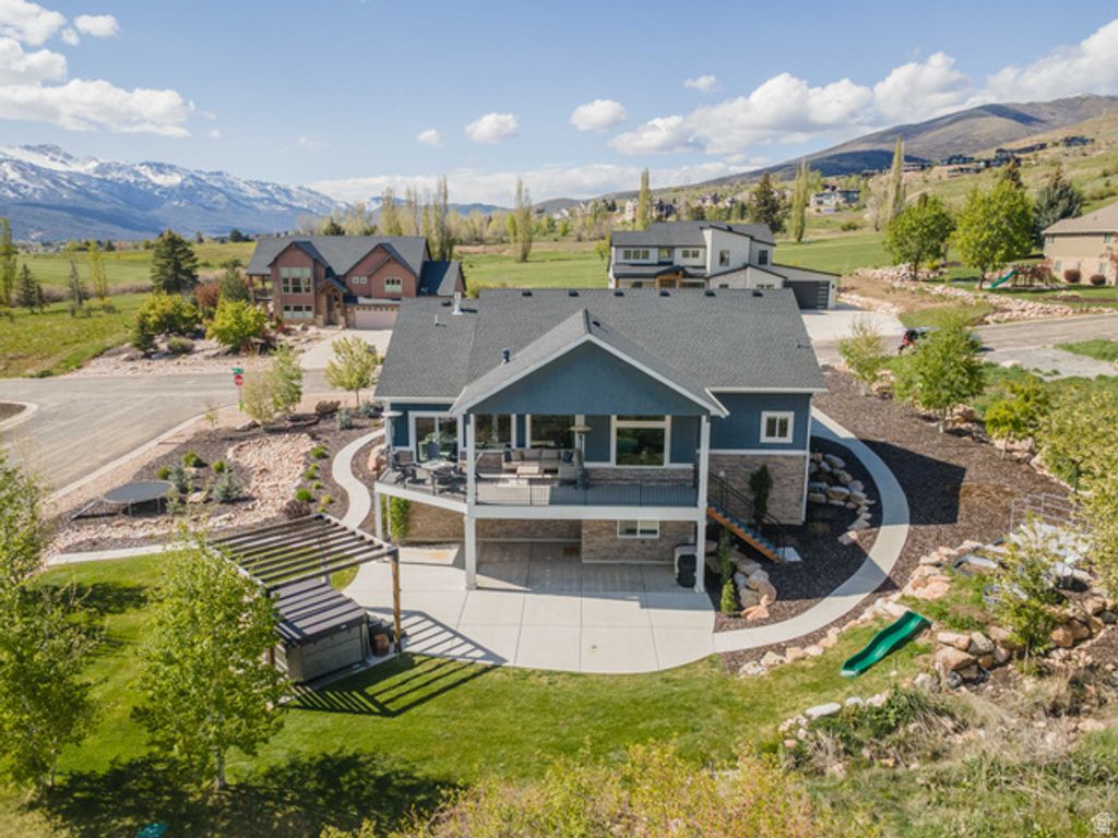 Image 49 of property listing at 3568 N ELKRIDGE TRL, Eden, UT 84310