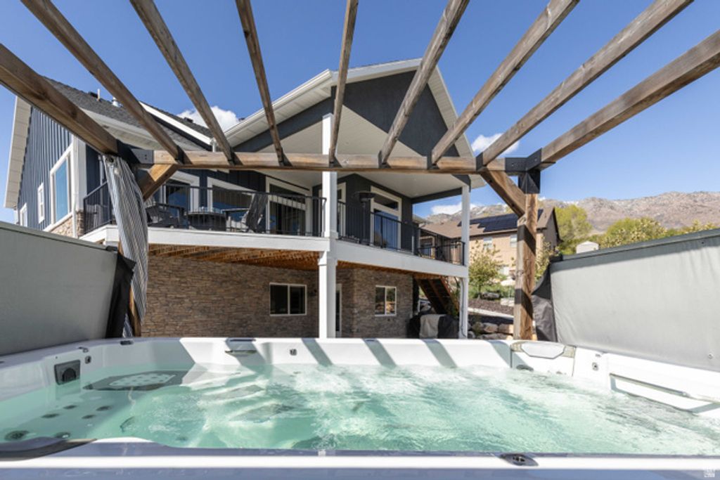 Image 53 of property listing at 3568 N ELKRIDGE TRL, Eden, UT 84310
