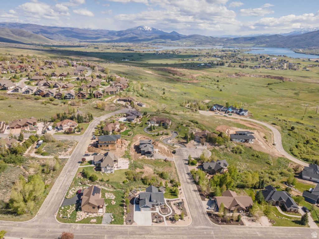 Image 67 of property listing at 3568 N ELKRIDGE TRL, Eden, UT 84310