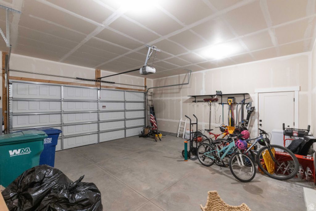 Image 71 of property listing at 3568 N ELKRIDGE TRL, Eden, UT 84310