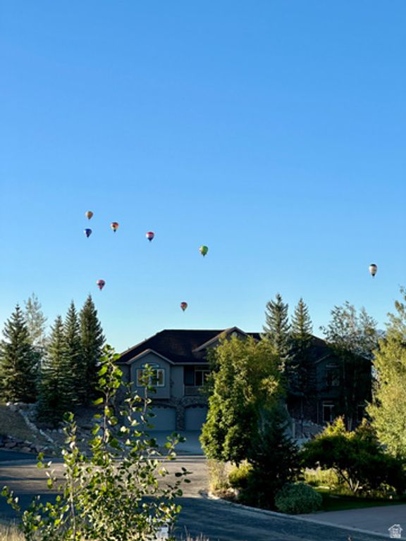 Image 76 of property listing at 3568 N ELKRIDGE TRL, Eden, UT 84310