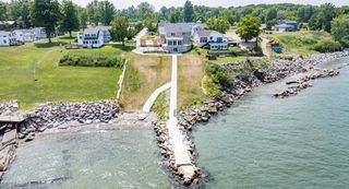 7 Ninevah Beach Drive, Ashtabula, OH 44004