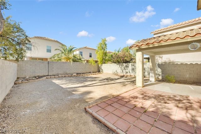 7613 Miles Court, Las Vegas, NV 89129