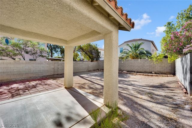 7613 Miles Court, Las Vegas, NV 89129