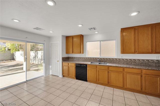 7613 Miles Court, Las Vegas, NV 89129