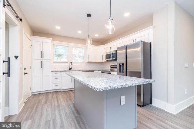 343 PAWLINGS RD, Phoenixville, PA 19460