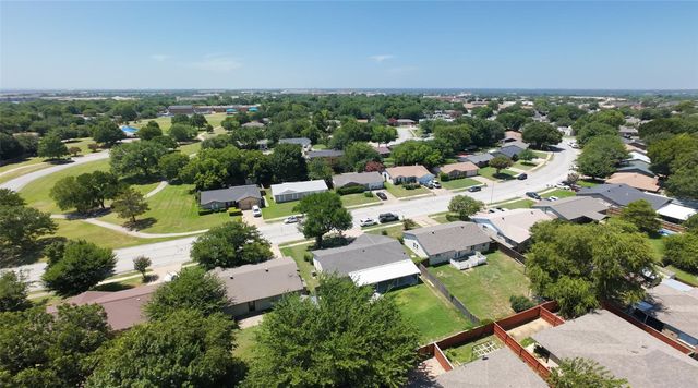 1107 Waverly Drive, Arlington, TX 76015