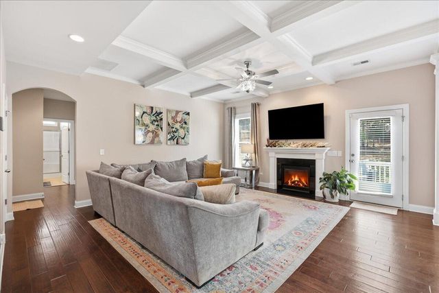 66 W Saughtree Lane, Elgin, SC 29045