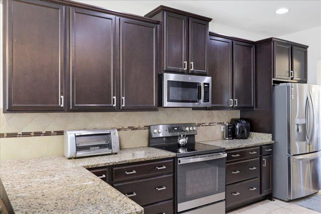 66 W Saughtree Lane, Elgin, SC 29045