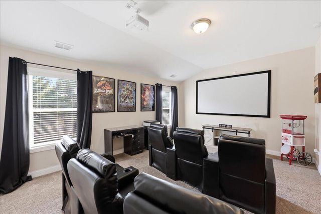 66 W Saughtree Lane, Elgin, SC 29045