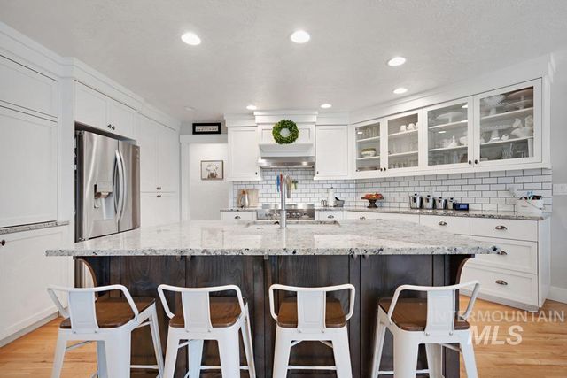 9339 Northview Rd, Middleton, ID 83644