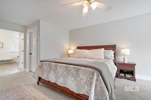 9339 Northview Rd, Middleton, ID 83644