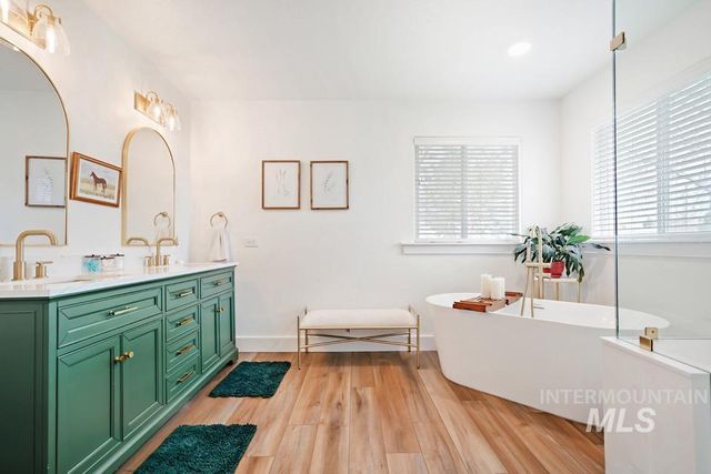 9339 Northview Rd, Middleton, ID 83644