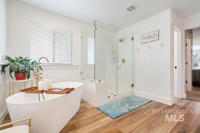 9339 Northview Rd, Middleton, ID 83644