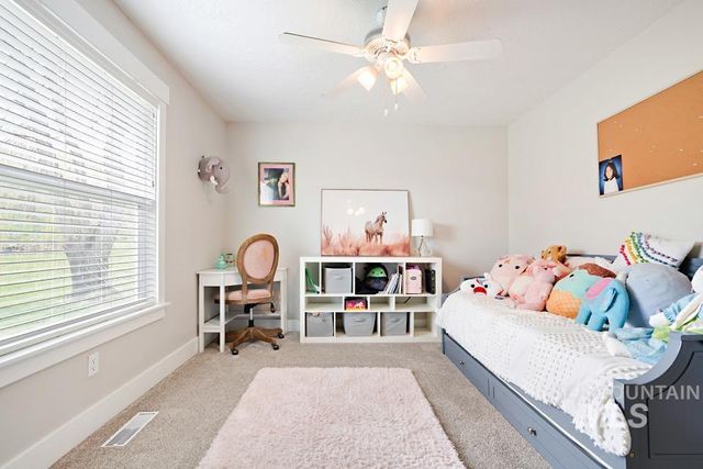 9339 Northview Rd, Middleton, ID 83644