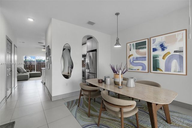 1720 NE 33 Av 104-5, Homestead, FL 33033