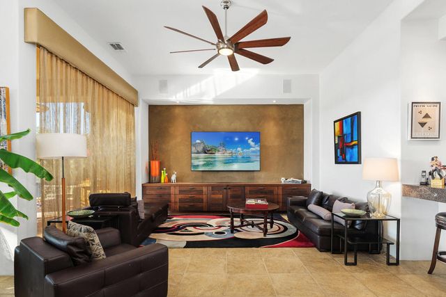 284 Loch Lomond Road, Rancho Mirage, CA 92270