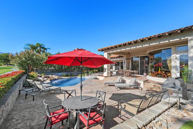 284 Loch Lomond Road, Rancho Mirage, CA 92270