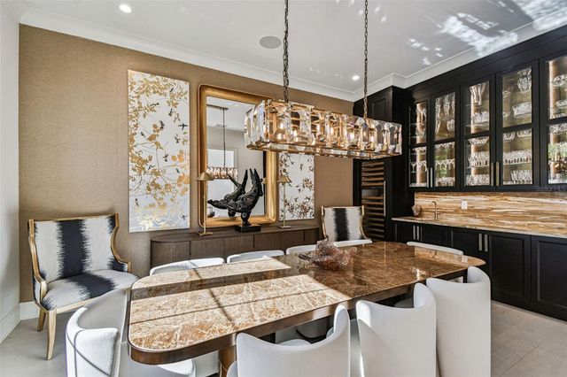 2915 W HARBOR VIEW AVENUE, Tampa, FL 33611