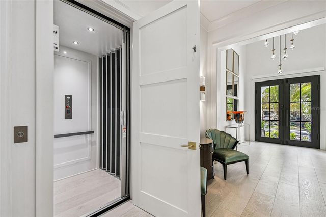 2915 W HARBOR VIEW AVENUE, Tampa, FL 33611