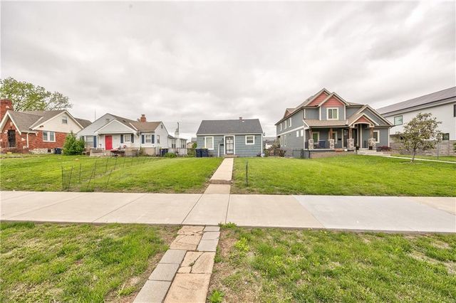 2532 W Paseo Boulevard, Kansas City, MO 64108