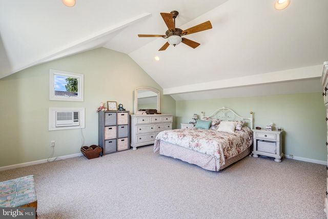 15 BRIGHTEN, Hamilton, NJ 08619