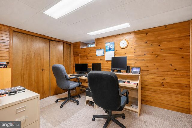 15 BRIGHTEN, Hamilton, NJ 08619