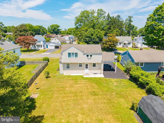 15 BRIGHTEN, Hamilton, NJ 08619