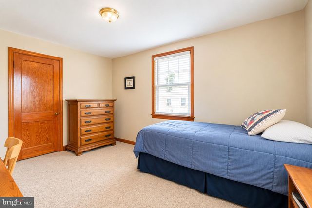 15 BRIGHTEN, Hamilton, NJ 08619