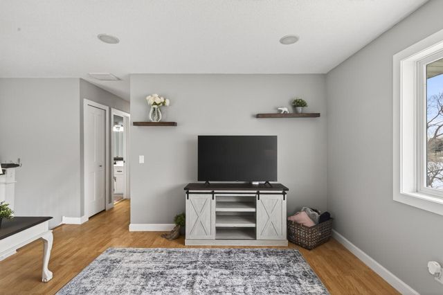 10282 Madison Street NE, Blaine, MN 55434