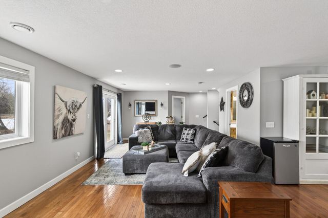 10282 Madison Street NE, Blaine, MN 55434