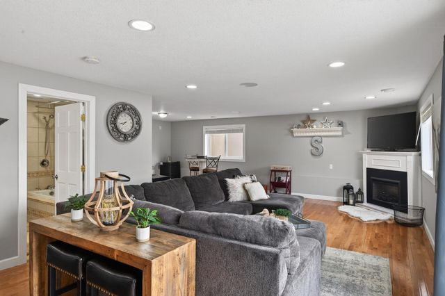 10282 Madison Street NE, Blaine, MN 55434