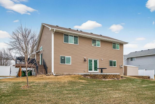 10282 Madison Street NE, Blaine, MN 55434