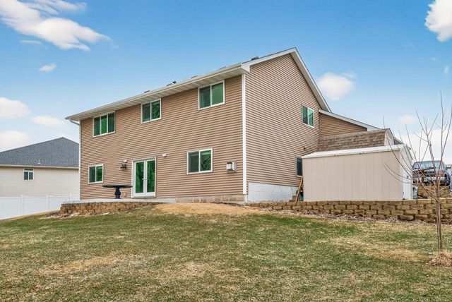 10282 Madison Street NE, Blaine, MN 55434