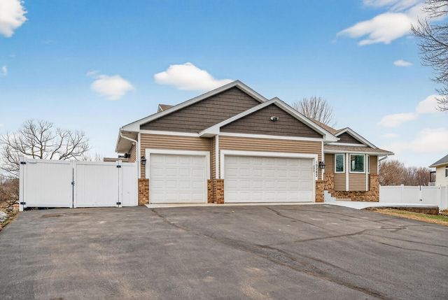 10282 Madison Street NE, Blaine, MN 55434