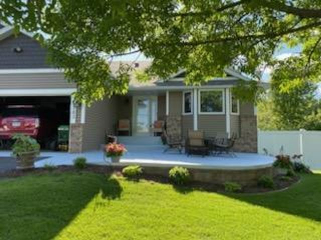 10282 Madison Street NE, Blaine, MN 55434