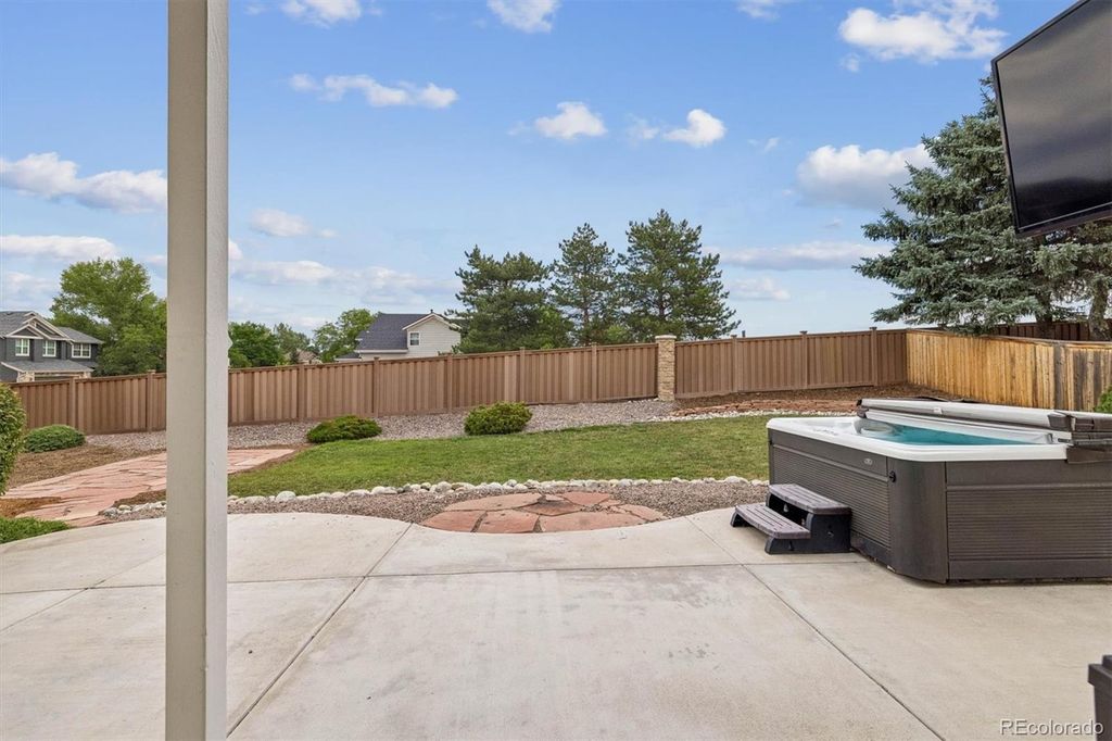 Image 31 of property listing at 2353 Wigan Court, Highlands Ranch, CO 80126
