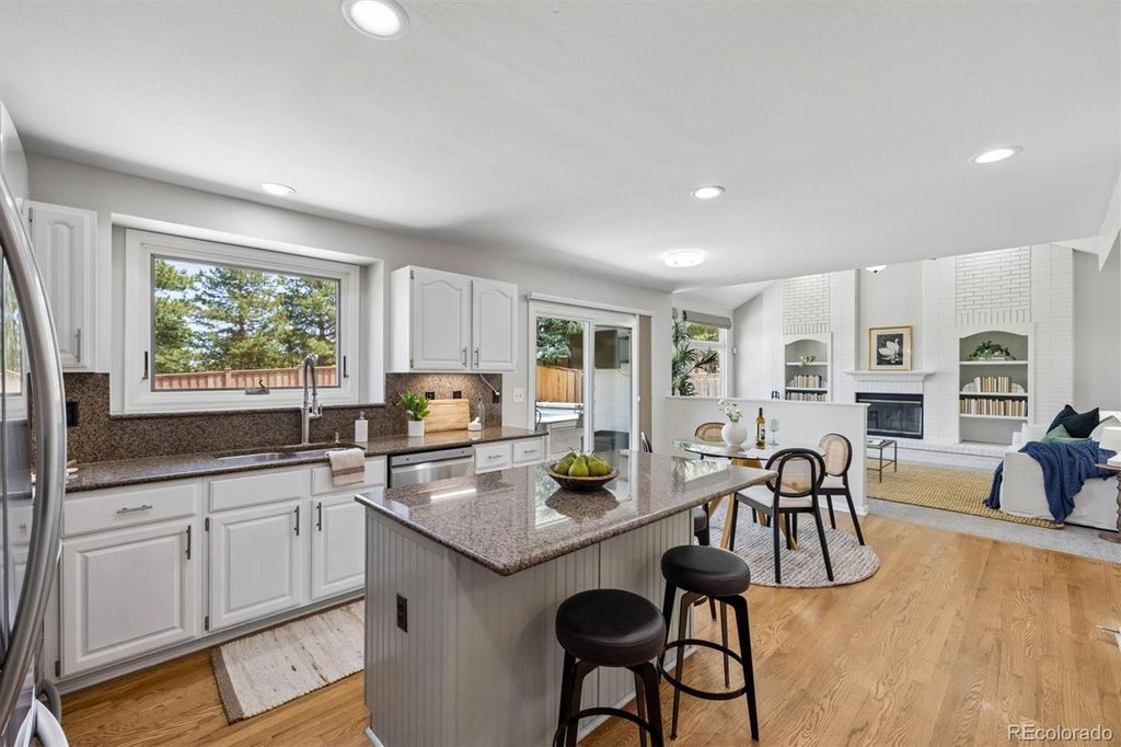 Image 8 of property listing at 2353 Wigan Court, Highlands Ranch, CO 80126