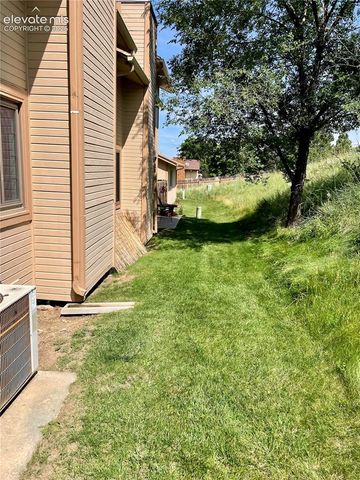 1425 Vondelpark Drive, Colorado Springs, CO 80907