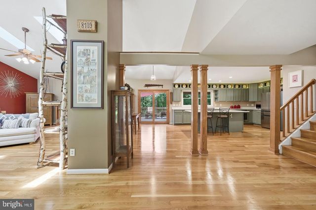 8109 COUNSELOR RD, Manassas, VA 20112