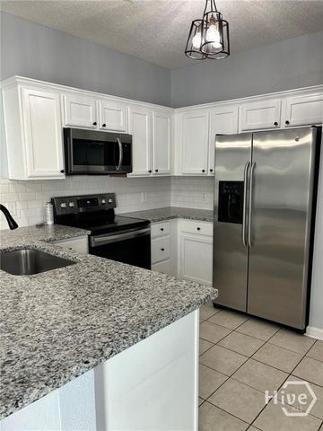 1025 Canyon Oak Loop, Richmond Hill, GA 31324