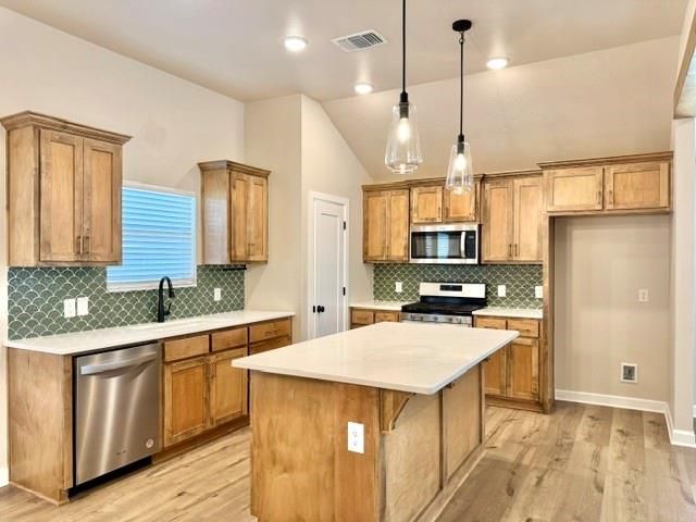 13305 SW 5th Street, Yukon, OK 73099
