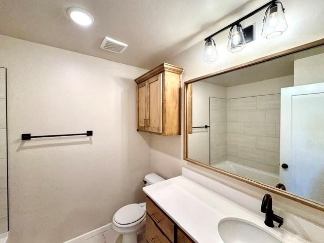 13305 SW 5th Street, Yukon, OK 73099