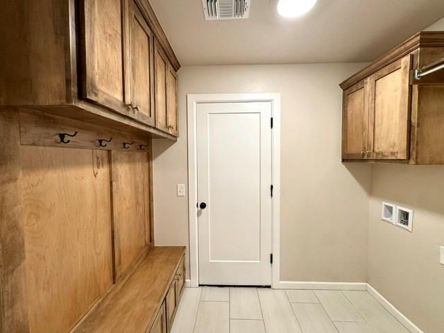 13305 SW 5th Street, Yukon, OK 73099