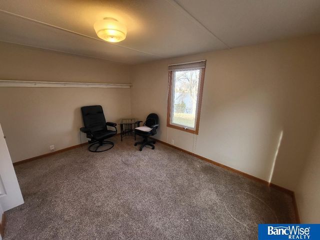 2220 W Laguna Road, Lincoln, NE 68522