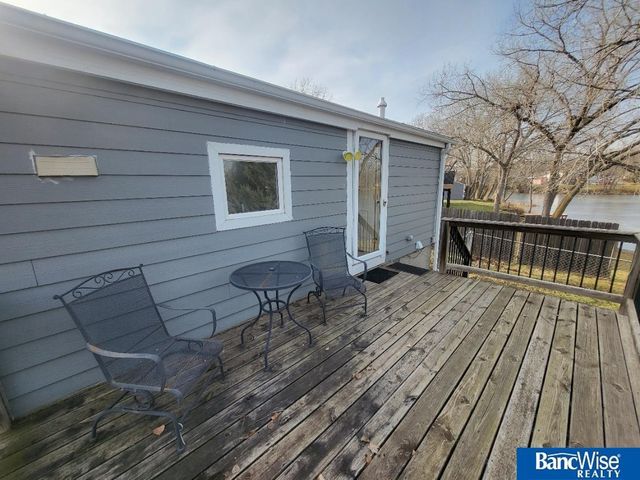 2220 W Laguna Road, Lincoln, NE 68522